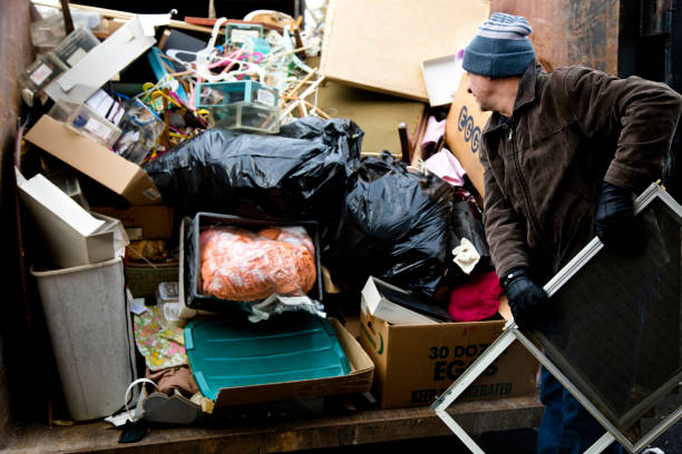 Best Garage Cleanout  in Rushvle, IL
